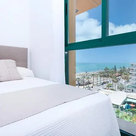 Primera Linea De Playa Lägenhet Torremolinos